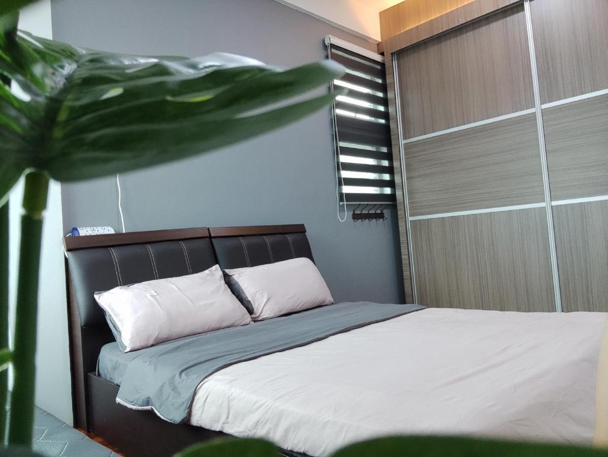Kelly Homestay Sibu Buitenkant foto