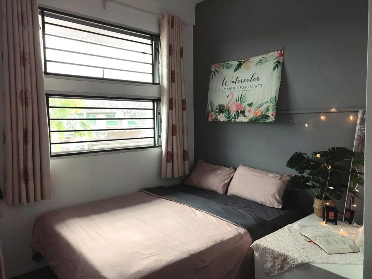 Kelly Homestay Sibu Buitenkant foto