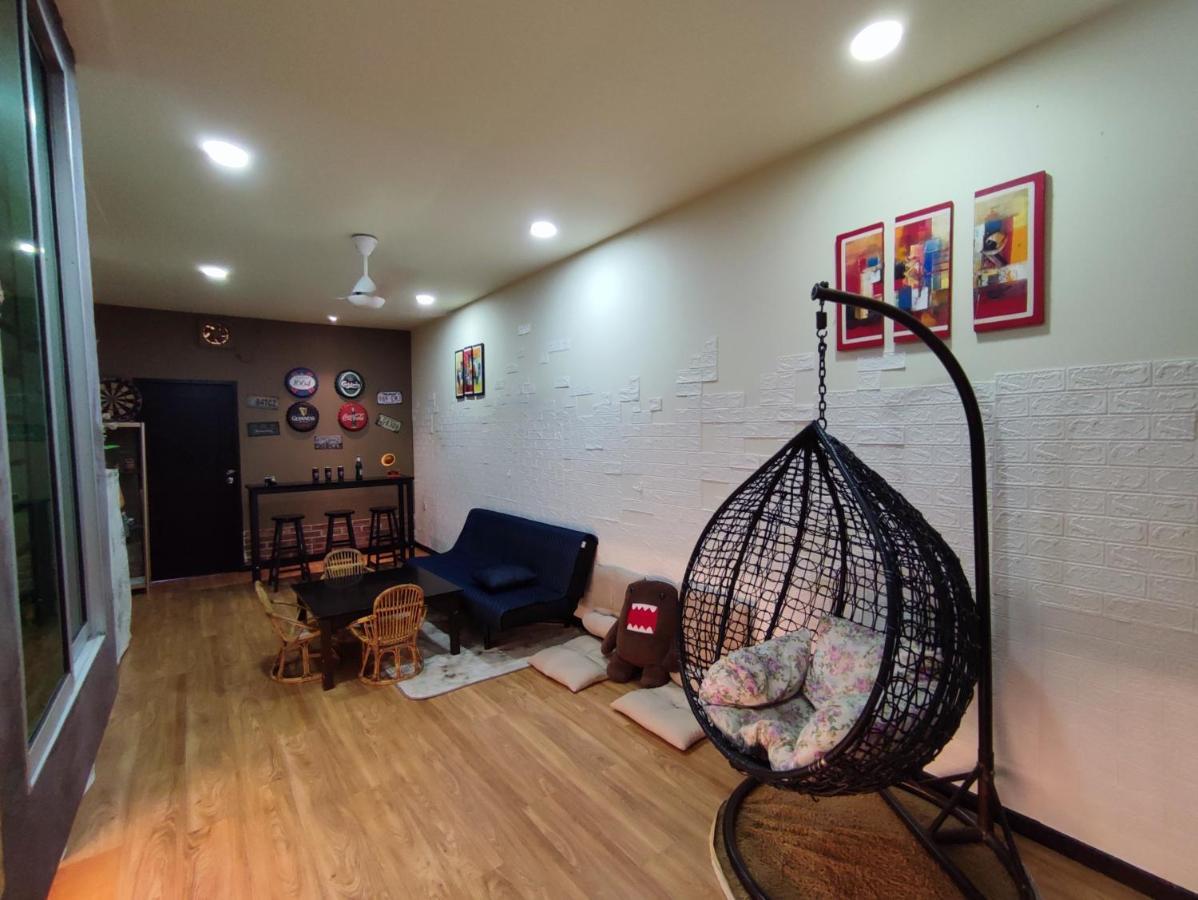 Kelly Homestay Sibu Buitenkant foto