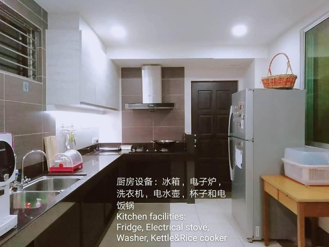 Kelly Homestay Sibu Buitenkant foto